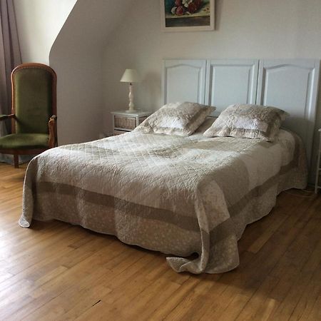 Вилла Les Hauts Peupliers Candes-Saint-Martin Экстерьер фото